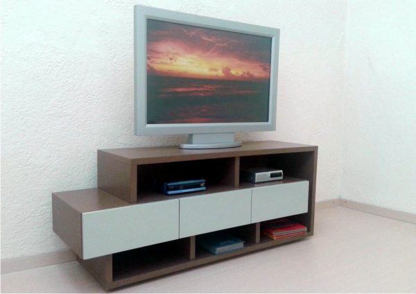 Έπιπλο TV Carla 3